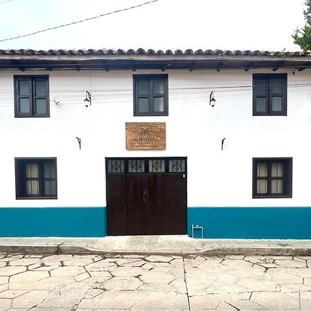 Alhambra Hotel - San Cristóbal de Las Casas Εξωτερικό φωτογραφία